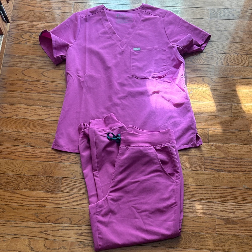 Figs Women's Vibrant light purple Scrub Set